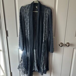This and that Sheer Lace Open-Front cardigan in Charcoal/Blue